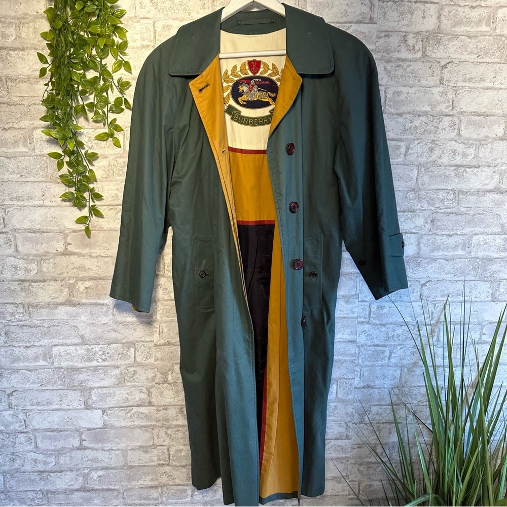 Vintage Burberry’s Trench Coat Women’s Medium Gray Designer